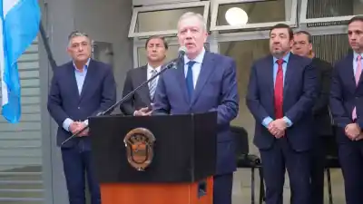 Inauguraron un moderno edificio policial en La Banda y lo que esconden sus paredes sorprende a todos