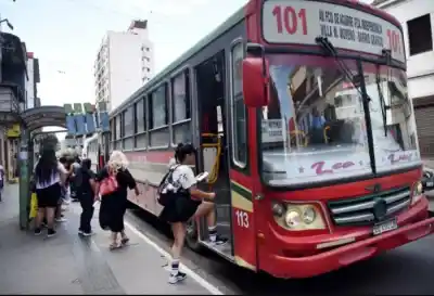 Rechazan pagar sueldos en cuotas y el aguinaldo hasta agosto: ¿viene un paro de colectivos?