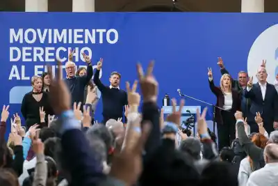 Axel Kicillof lanzó un movimiento de salud y disparó: ‘La motosierra mata’