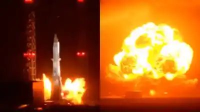 El cohete de Jeff Bezos explotó en Cabo Cañaveral: las impactantes imágenes que recorren el mundo