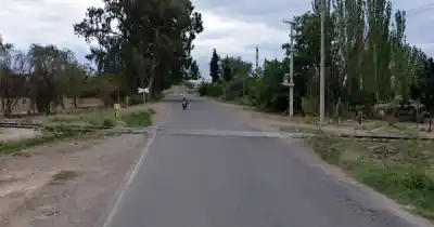 La amenazaron con un arma y le robaron la bicicleta: el insólito escape de los ladrones en Maipú