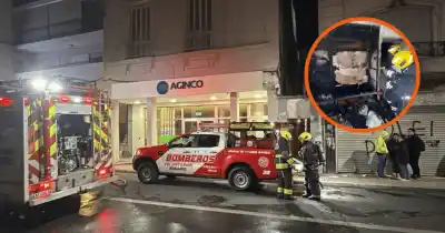El fuego arrasó con todo en una vivienda de pasillo: los bomberos evitaron una tragedia en el centro