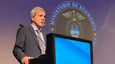 Caputo anticipó una inflación más baja y lanzó un pronóstico que sorprendió a todos