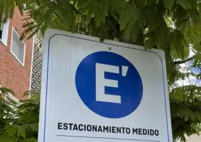 Arranca el estacionamiento medido en Saladillo: ¿cómo funciona y cuánto cuesta?
