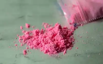 Lo que esconden las pastillas de moda: el peligroso cóctel químico que preocupa a los toxicólogos