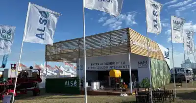 Revolución en los campos: la tecnología líquida que promete cambiar la fertilización