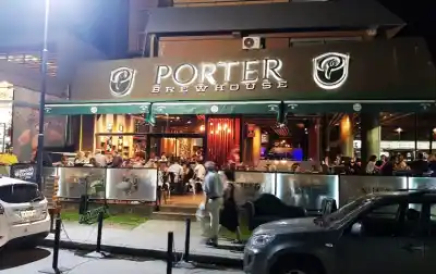 Guerra por Porter Brewery: denuncian a fiscales y piden un jury para destituirlos