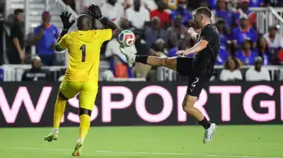 El insólito error que marcó el debut de Tim Payne en el amistoso previo al Mundial 2026