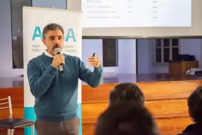 La recaudación bonaerense se desploma: los números que contradicen el relato oficial