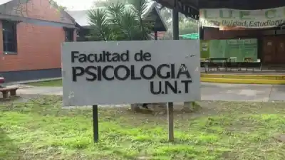 Recusan a un camarista y piden anular la elección en Psicología de la UNT