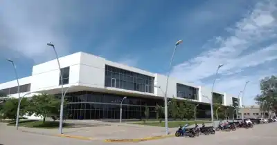 Salió a cazar con amigos y un balín le perforó la frente: la operación de urgencia que noqueó a un pueblo
