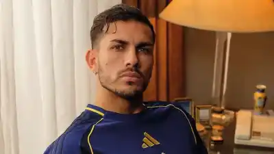 Leandro Paredes se quedó sin remera y sus seguidores estallaron: “Qué hombre”