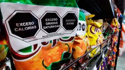 Advierten que derogar la Ley de Etiquetado Frontal generaría un vacío normativo en derechos de los consumidores