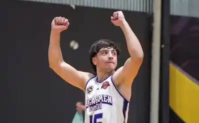 Playoffs de la Liga Federal: El Carmen Básquet pegó primero y sueña con los cuartos