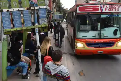 Optimismo en el Gobierno Tucumano: Jaldo Confía en Desatar el Nudo del Transporte