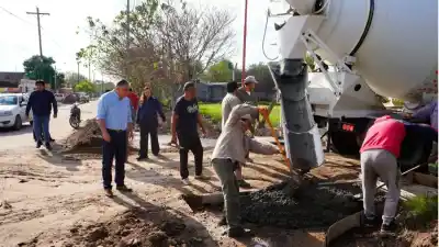 El intendente Nediani llegó a un barrio histórico y lo que prometió cambiará la vida de los vecinos