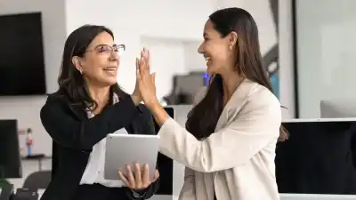 No es saber más: las 8 habilidades que las empresas exigen hoy a sus líderes