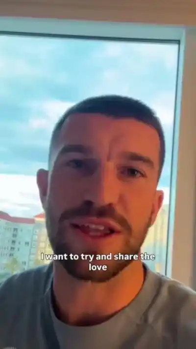 El futbolista neozelandés que se volvió viral les agradeció a los argentinos: su mensaje y el detalle que sorprende