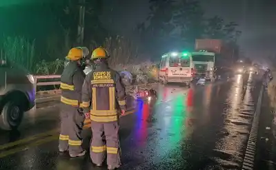 Un motociclista murió en el puente del río Aranillas: qué se sabe del siniestro