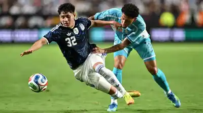 El saludo de Boca que emocionó a todos tras el debut de Tomás Aranda en la Selección