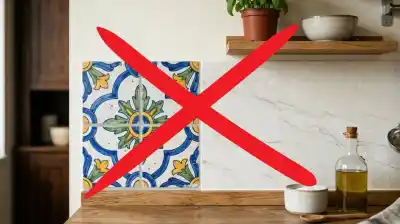 Adiós azulejos: el revestimiento que está revolucionando las cocinas en 2026