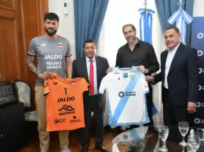 Liga Nacional de Vóley: Apoyo del Gobierno de Tucumán a los Clubes