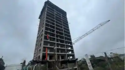 Tras una década de abandono, ordenan demoler el ‘elefante blanco’ de Escobar: qué pasará con la grúa de 50 metros