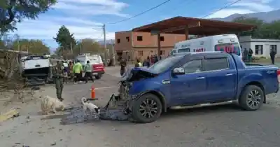 Huyó de un control de Gendarmería en Tucumán, provocó un choque fatal y encontraron 457 kilos de coca en su camioneta