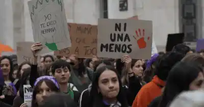Lanzan encuesta federal para medir cómo la crisis golpea a mujeres y diversidades en Argentina