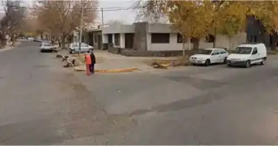 Intentó asaltar a una pareja en la calle: la Policía lo atrapó con un arma de juguete