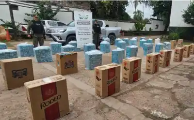 Iban por la ruta 37 y un control de Gendarmería destapó un cargamento ilegal