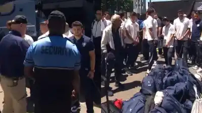 Revisaron con perros a la selección de Uzbekistán antes de un amistoso en Nueva York