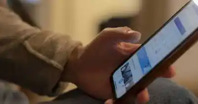 Vendía un mueble por internet y terminó con un préstamo trucho de $280.000 en Mercado Pago