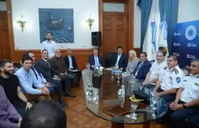 Jaldo levanta la prohibición de las fiestas electrónicas en Tucumán: Se acuerda un protocolo con los organizadores
