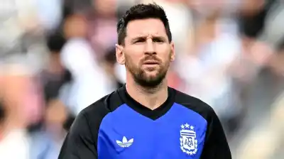 ¿Vuelve Messi? El motivo por el que Scaloni lo manda al banco ante Islandia