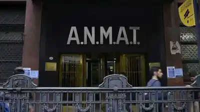Alerta en Argentina: la ANMAT prohibió estos maquillajes infantiles y nadie sabe qué contienen