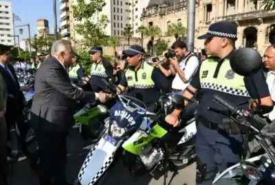 Jaldo refuerza la seguridad: 100 motos nuevas para la policía tucumana