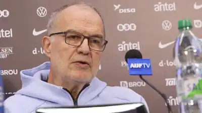 Marcelo Bielsa y una entrevista récord: seis preguntas en 38 segundos que dejó a todos boquiabiertos