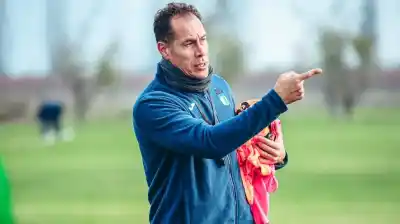 El desgarrador sueño del DT argentino que se enfrentará a Boca: “Que mi hija pueda caminar”