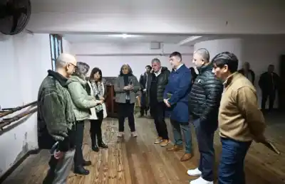 El drama de más de mil alumnos en la ESEA: prometen arreglos tras el reclamo a Osvaldo Jaldo