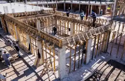 En San Pedro de Colalao, la nueva escuela secundaria ya tiene cinco losas y promete revolucionar la zona