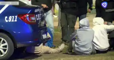 Tres allanamientos en barrio 7 de septiembre: once aprehendidos y el hallazgo que complica a la banda Los Menores