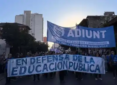 Rechazo docente en la UNT: el gremio no aceptó la propuesta y endurece las medidas de fuerza