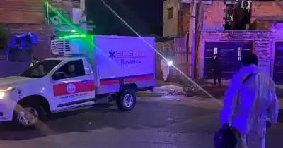 Intentó identificar a un grupo en un pasillo y lo acribillaron: un policía federal asesinado y dos heridos