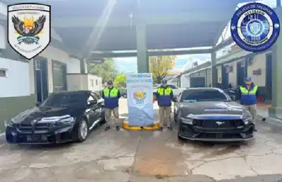 Compró autos de lujo por USD 270.000, pagó una cuota y desapareció: allanaron dos casas en Yerba Buena