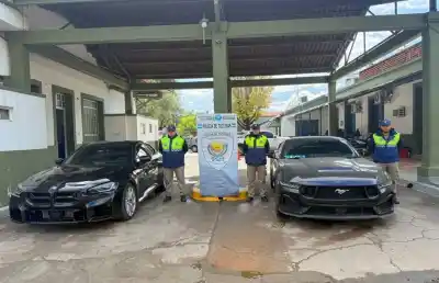 Compró dos autos de lujo, pagó la primera cuota y desapareció: allanaron su casa en Yerba Buena