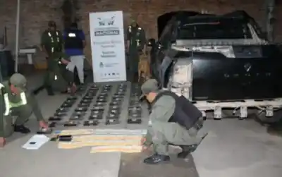 Operativo en Las Mesadas: Secuestran 59 kilos de cocaína en camioneta