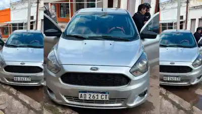 Un control de rutina en pleno centro destapó una trama oculta: lo que escondía este auto dejó a todos sorprendidos