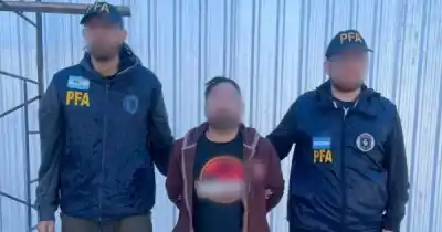 Se hizo pasar por guía espiritual y sometió a una familia a años de abusos: lo que encontraron en Glew
