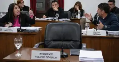 Se fue de Perico en plena sesión y la concejal estalló: “Siempre se va cuando hay temas delicados”